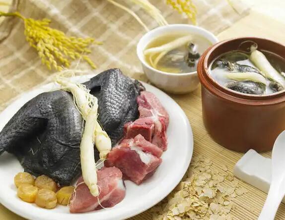 2024海角官网首页厂家提示三伏天，吃“偏碱”食材，补充微量元素更加全面