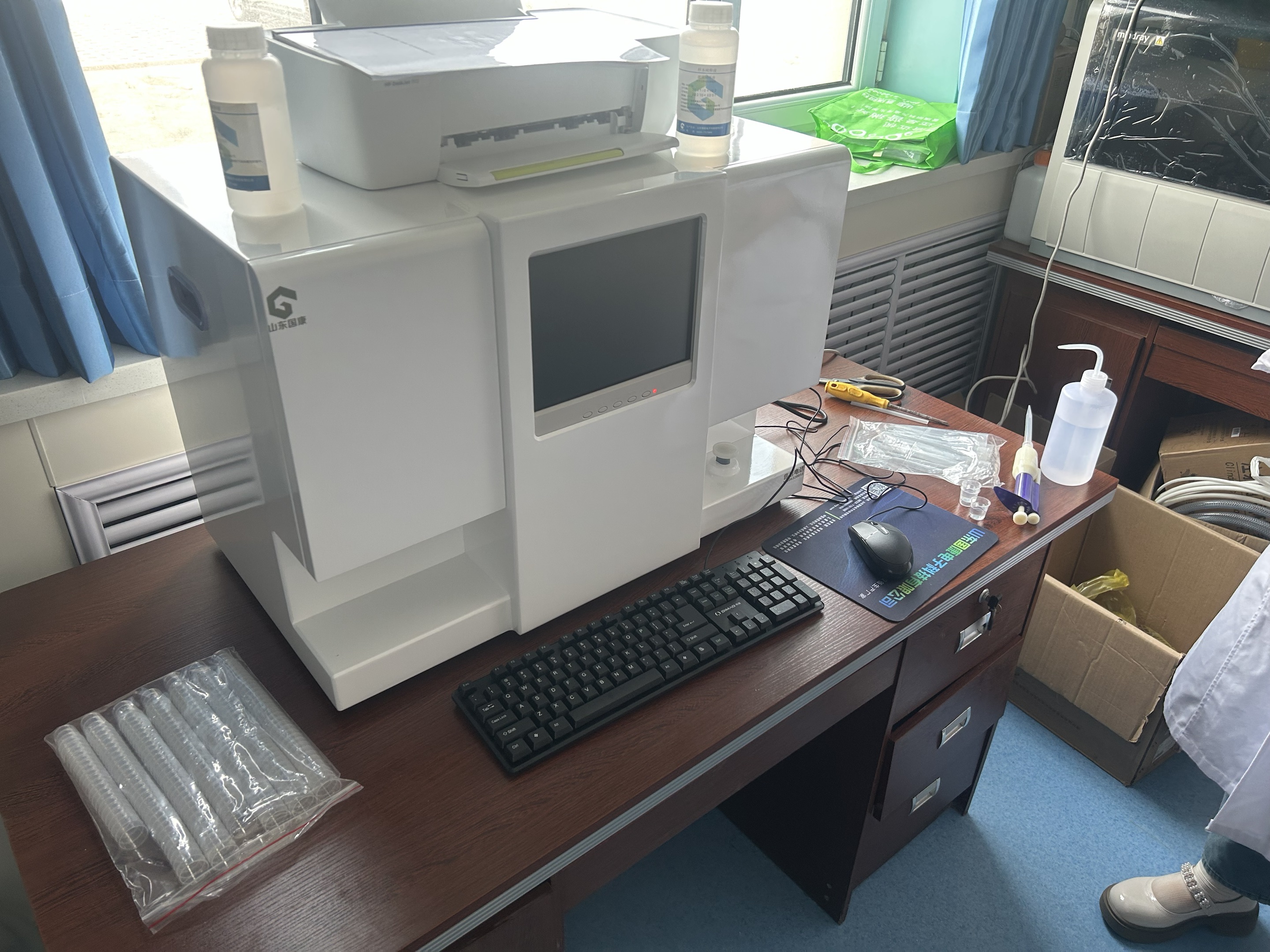 甘肃兰州皋兰县黑石中心卫生院率先引进山东HJBA85海角论坛登录GK-1人体2024海角官网首页器！ 颠覆传统医疗！