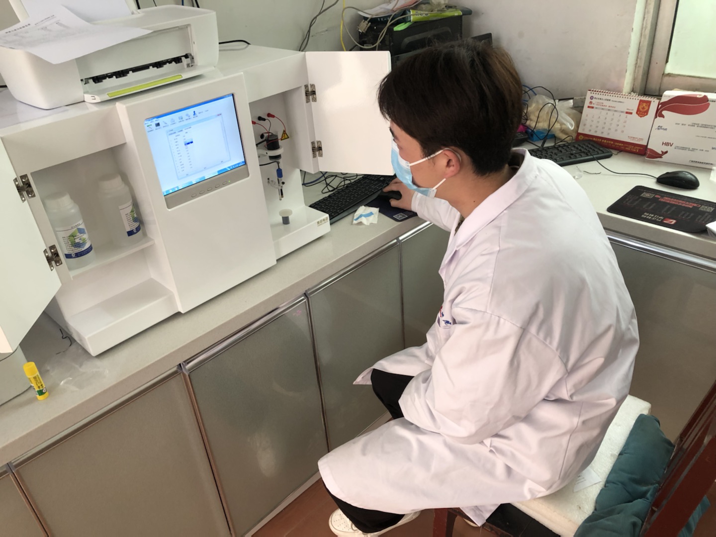 人体海角社交入口APP器厂家HJBA85海角论坛登录提醒孩子身体缺钙会有这些表现